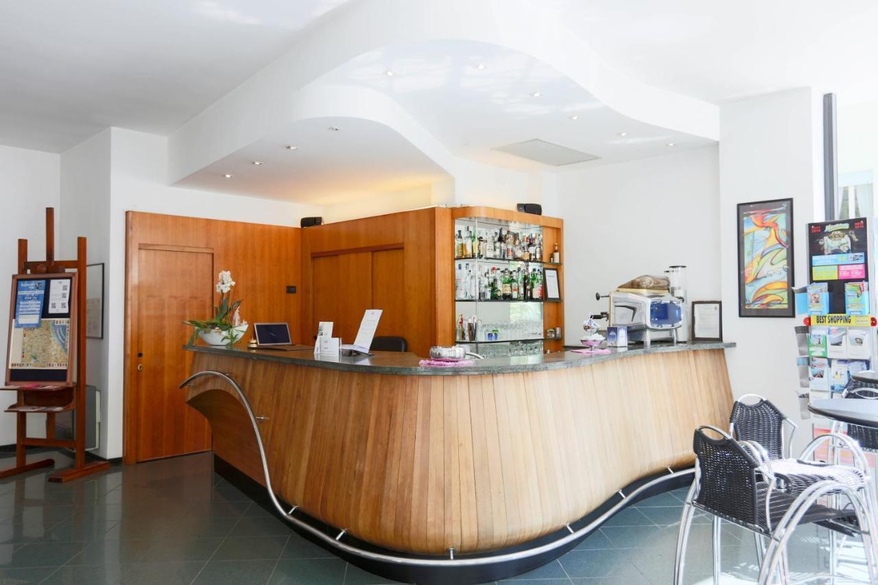 Hotel Ali D'Oro Rimini Extérieur photo